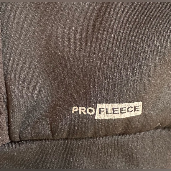 365. Ladies Helly Hansen Vintage Fitted Black White Fleece Zip-Up Floral Jacket - Picture 5 of 13